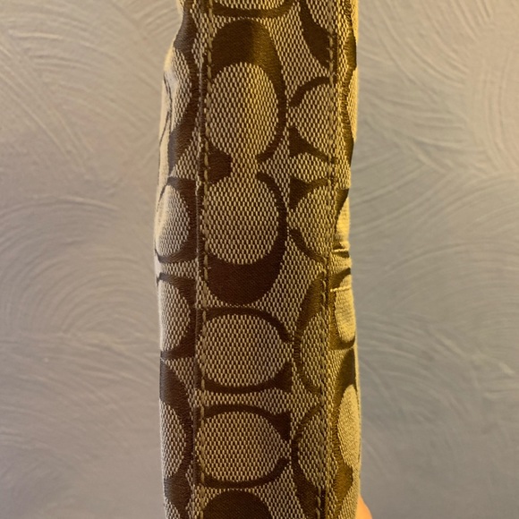 Coach Wristlet - Picture 9 of 9